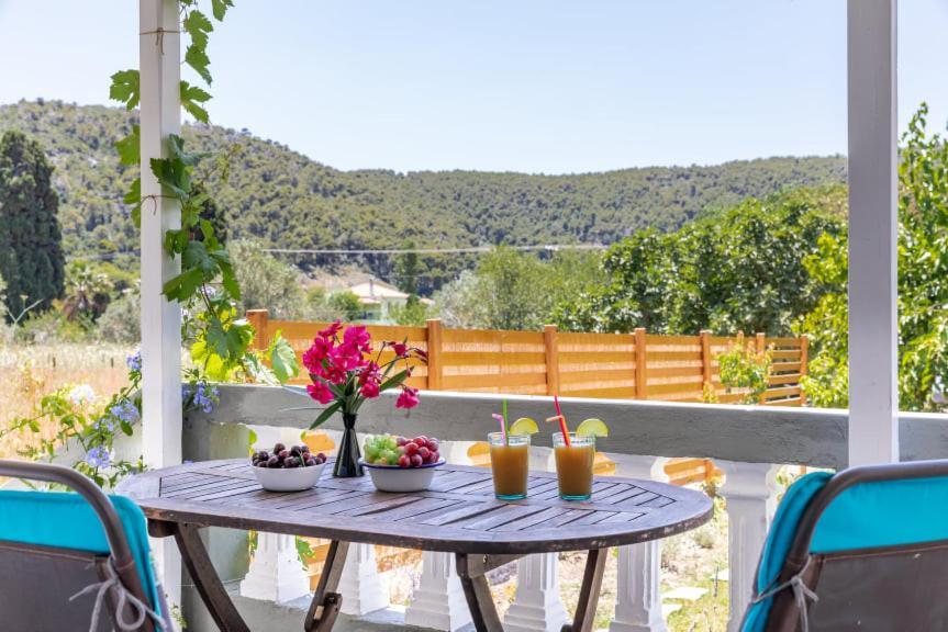 Myrto Holiday House Stafylos Exterior foto